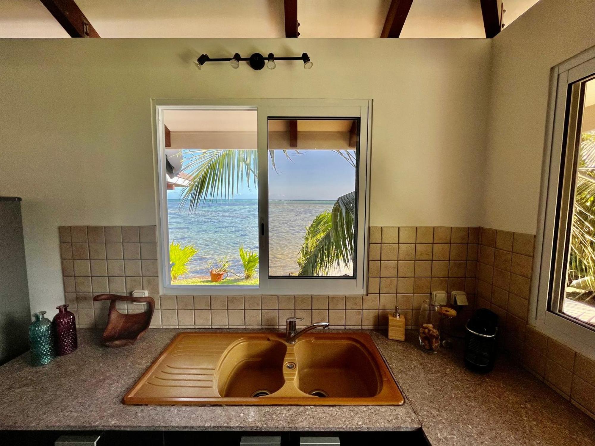 O'Coco Bungalow- Breathtaking Waterfront Views, Endless Memories Paea Zewnętrze zdjęcie